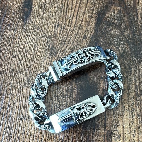 Bracelet - Picture 4 of 9